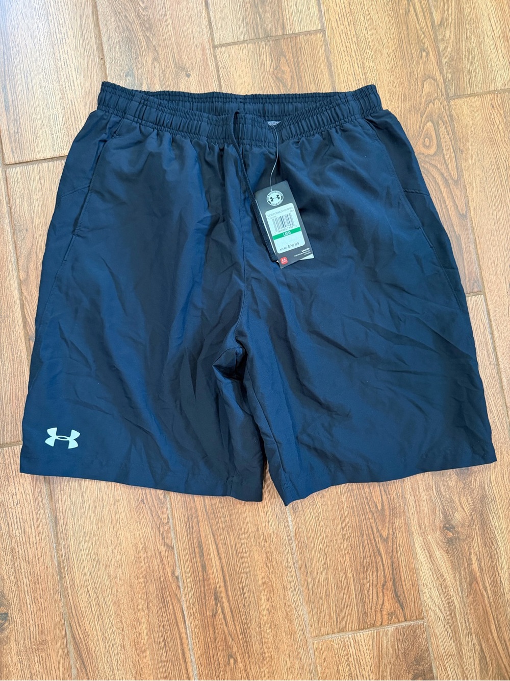 Under Armour Men's Black Performance Athletic Shorts 9” pockets / men’s large